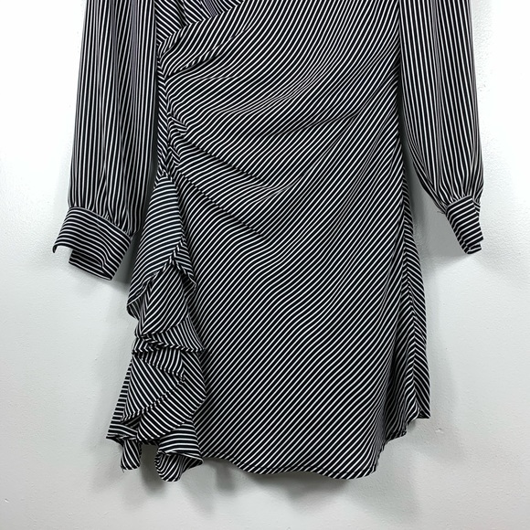 BB Dakota | Striped Dress “Run the world “ - Picture 3 of 7